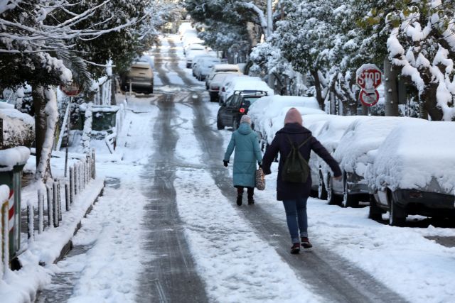 Αγριεύει ο καιρός: Ερχονται πυκνές χιονοπτώσεις και ισχυρές καταιγίδες