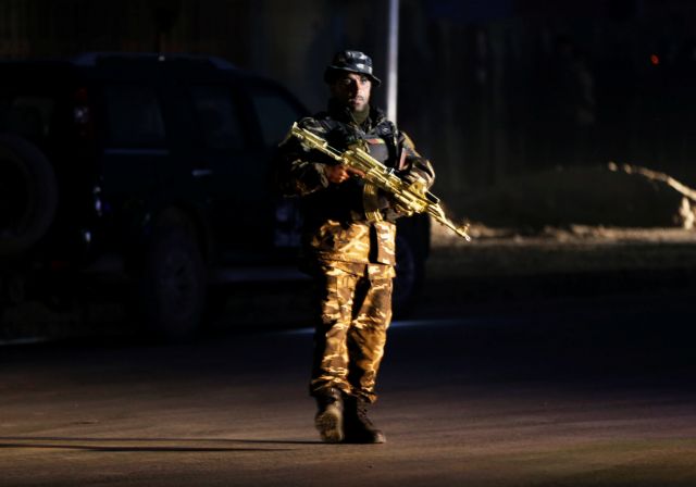 Νεκροί πέντε στρατιώτες σε βομβιστική επίθεση Ταλιμπάν