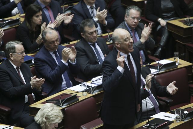 Δένδιας: Η κυβέρνηση περνά νομοθετήματα χωρίς δεδηλωμένη