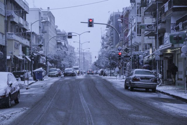 ΟΑΣΘ : «Χειρόφρενο» στα λεωφορεία στη Θεσσαλονίκη λόγω χιονόπτωσης