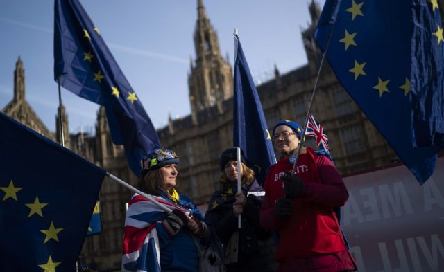 Στο βρετανικό κοινοβούλιο οι προτεινόμενες αλλαγές στη συμφωνία για το Brexit
