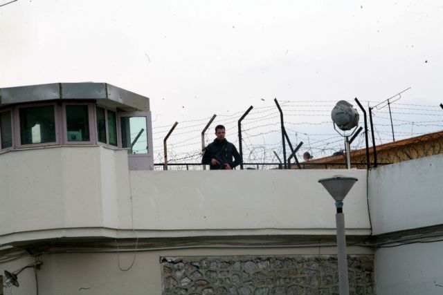 Απόδραση-Κορυδαλλός: Οι δύο κρατούμενοι «έφυγαν κύριοι» το βράδυ