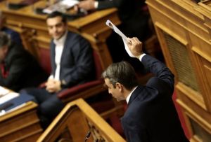 Μάχη χαρακωμάτων στη Βουλή για τη Συμφωνία των Πρεσπών