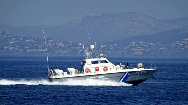 Κύθηρα: Εντοπίστηκε τουριστικό σκάφος με 69 μετανάστες
