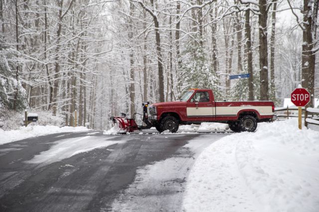 Σφοδρή χιονοθύελλα σαρώνει τις ΗΠΑ: 7 οι νεκροί σε τροχαία
