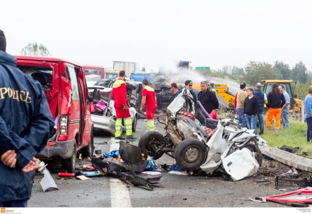 Θεσσαλονίκη : Καραμπόλα 19 αυτοκινήτων στην περιφερειακή οδό