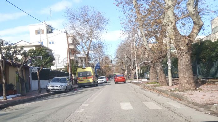 Οδηγός αυτοκινήτου παρέσυρε παιδάκι και το εγκατέλειψε