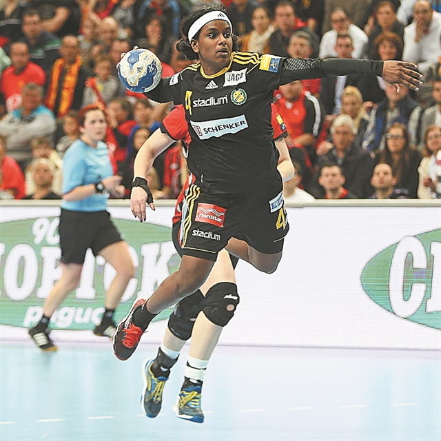 Λουίζ Σαντ: «Είχα γεννηθεί σε λάθος σώμα»