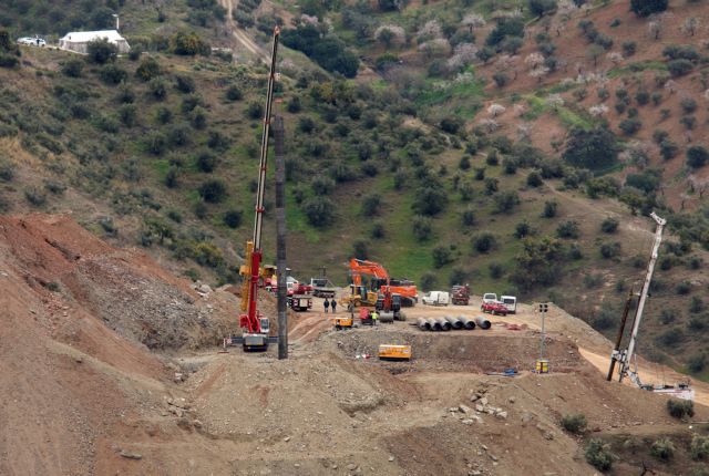 Ισπανία: Ετοιμη η κύρια σήραγγα για τη διάσωση του δίχρονου