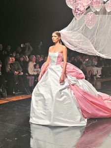 Με την υπογραφή της Σήλιας Κριθαριώτη