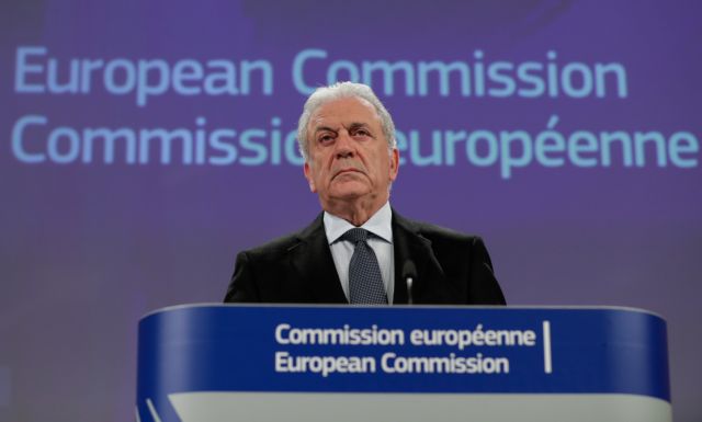 Νίπτει τας χείρας της η Κομισιόν για την επιχείρηση SOPHIA