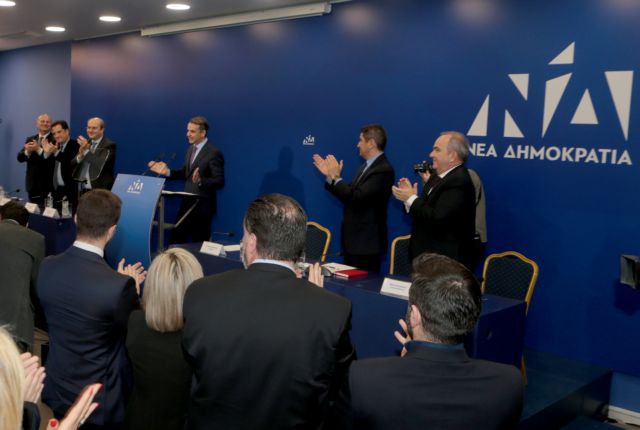 Mitsotakis declares Tsipras, SYRIZA a threat to democracy | tanea.gr