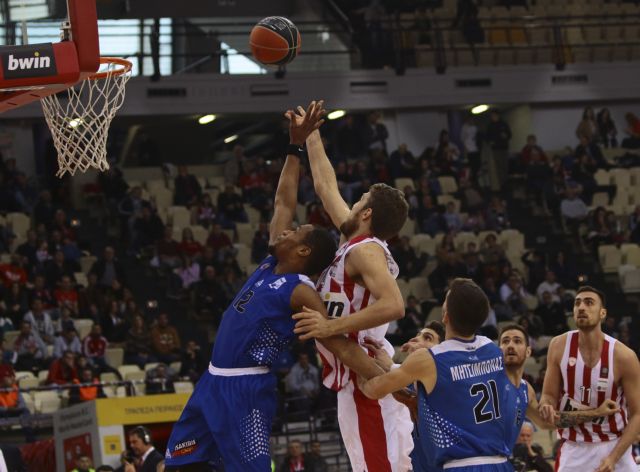 Χαλαρά ο Ολυμπιακός, 92-69 την Κύμη