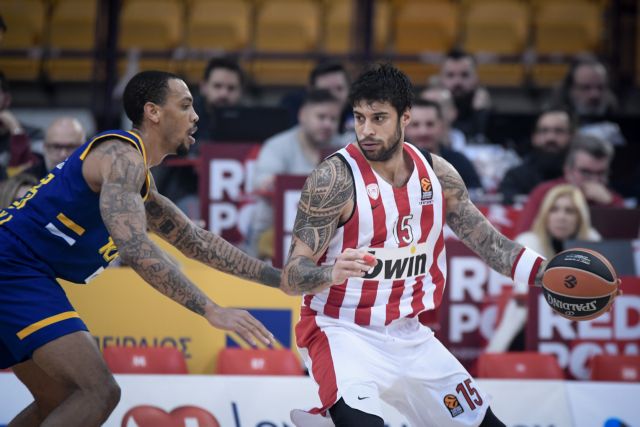Με όπλο τη άμυνα ο Ολυμπιακός νίκησε εύκολα τη Χίμκι