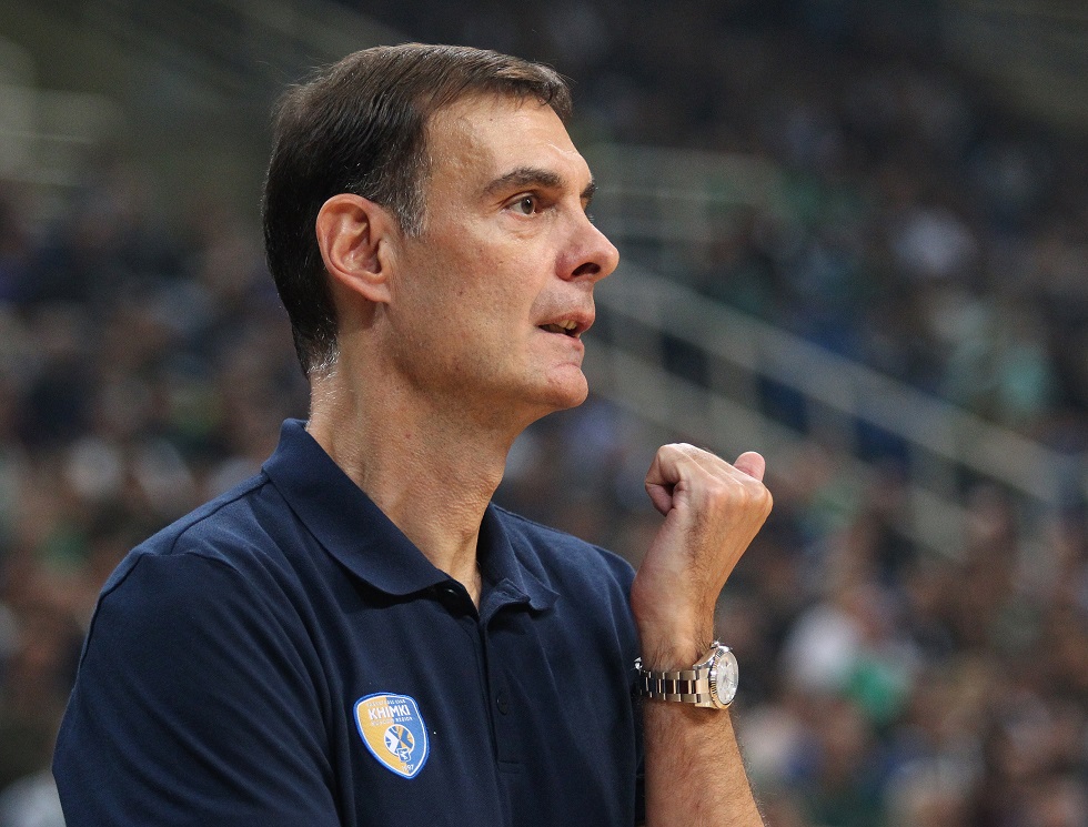 Μπαρτζώκας : «Ομάδα για Final Four ο Ολυμπιακός»