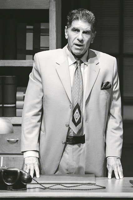 «Τα σκοτάδια μας δεν τα αναγνωρίζουμε»