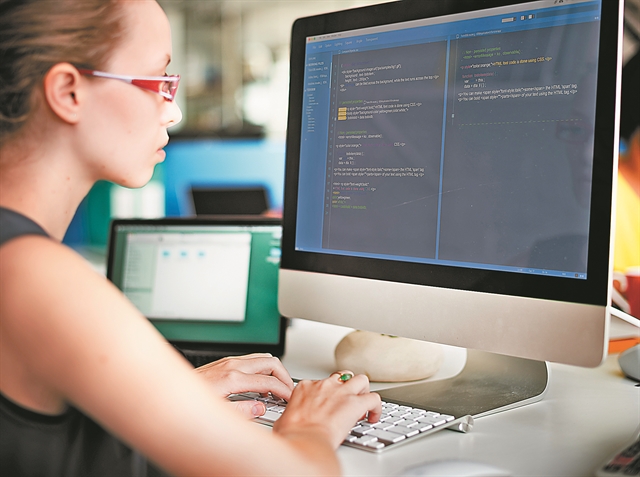 Νέα προγράμματα ΟΑΕΔ για 16.000 άνεργους νέους