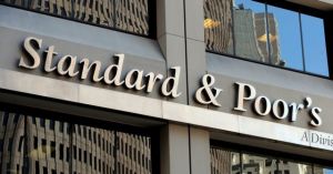 Ο Standard & Poors διατήρησε την Ελλάδα στη βαθμίδα Β+