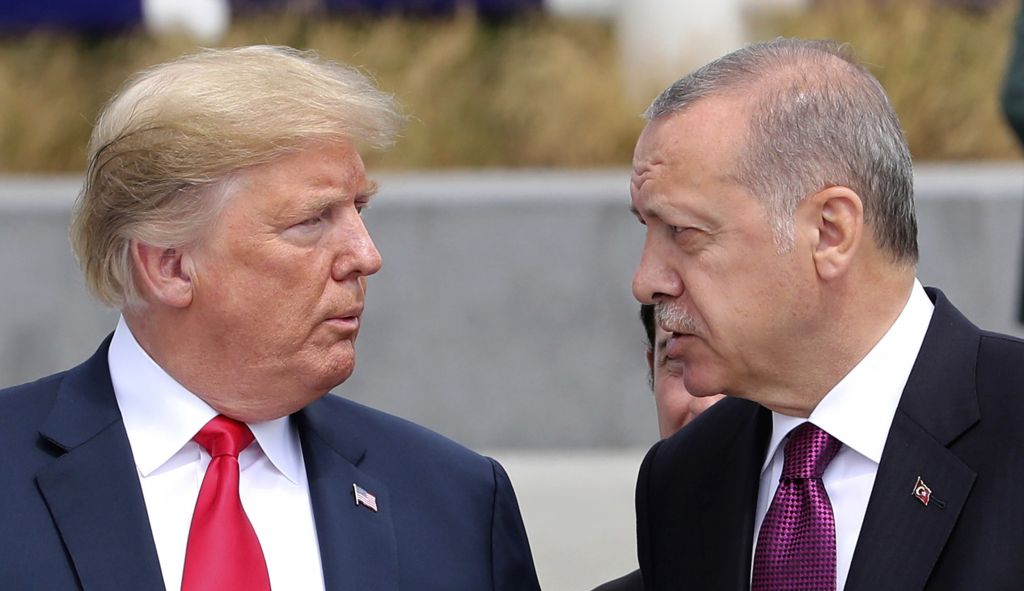 Ερντογάν προς Τραμπ : Μπορούμε να πάρουμε τον έλεγχο της Μάνμπιτζ