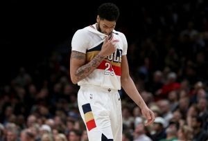 Ο Αντονι Ντέιβις ζήτησε και επίσημα να αποχωρήσει