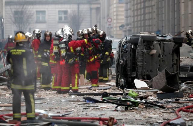 Εκρηξη στο Παρίσι: Σκοτώθηκαν δύο πυροσβέστες και μία ισπανίδα τουρίστρια