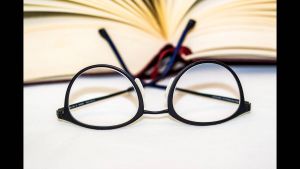 Γυαλιά οράσεως : Τι εξετάζει το υπουργείο για την αποζημίωση