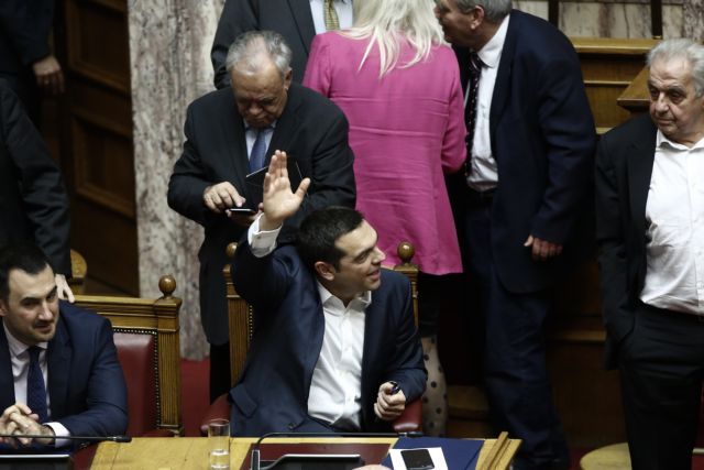 Tsipras wins confidence vote, Prespa Accord ratification now