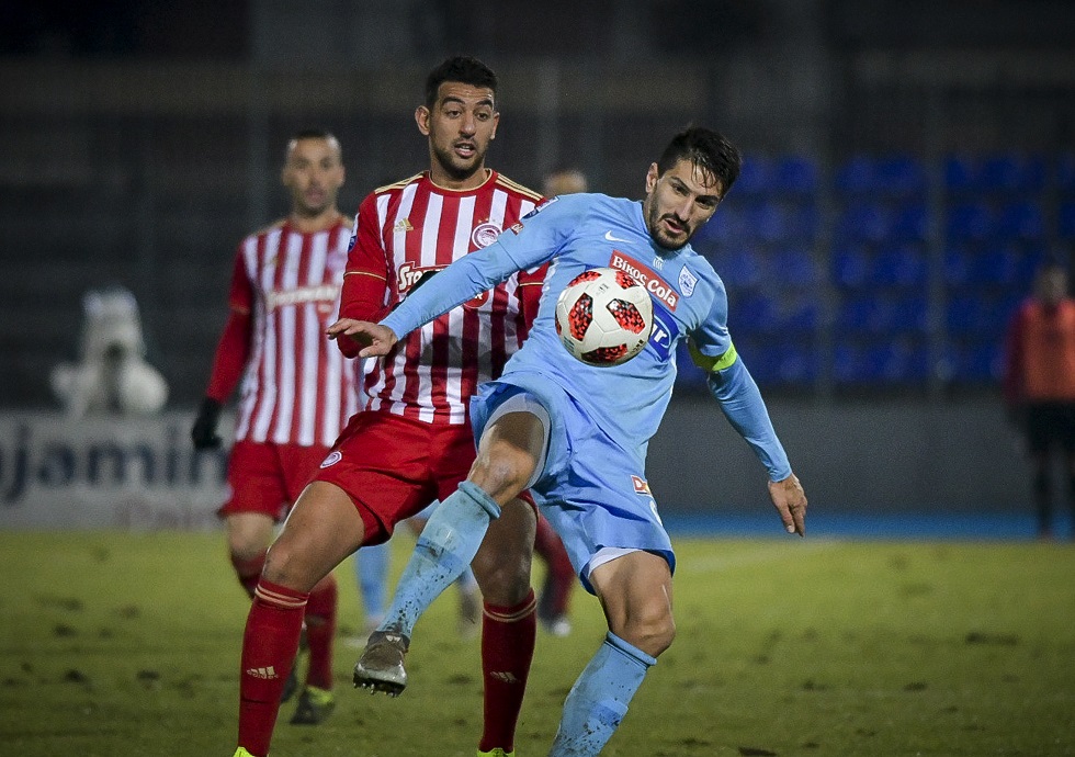 Βούρκος οι Ζωσιμάδες: Τα λασπωμένα παπούτσια του Χασάν