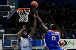 Νίκη «θρίλερ» του Χολαργού επί του Πανιωνίου