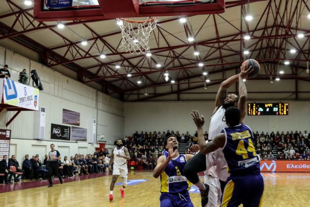 Ο Εβανς πρωταγωνιστής στη νέα νίκη του Ηφαιστου