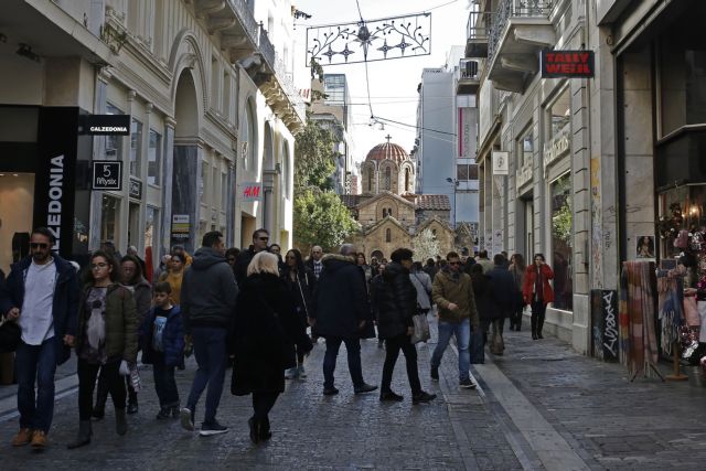 «Ναι» στη λειτουργία των καταστημάτων τις Κυριακές και με τη βούλα του ΣτΕ