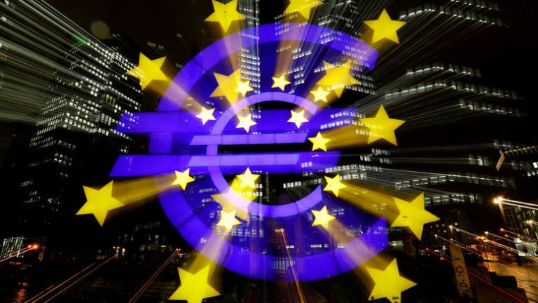 «Φρενάρει» η οικονομική ανάπτυξη στην Ευρωζώνη