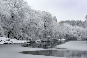 «Καμπανάκι» επιστημόνων: 35.000 λίμνες θα μείνουν χωρίς πάγους