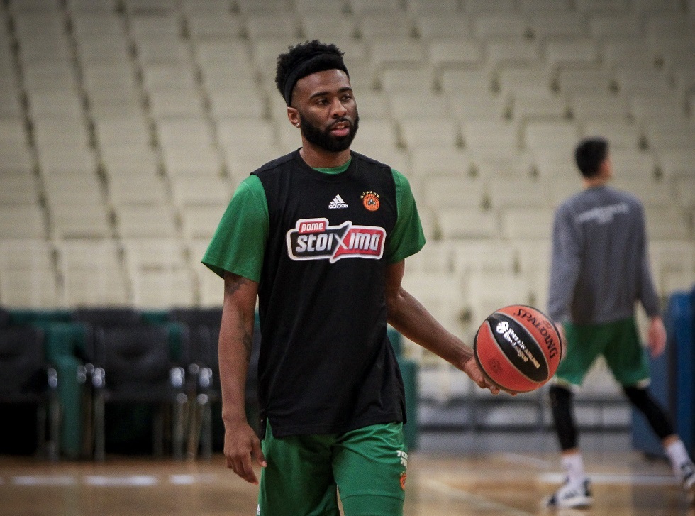 Παναθηναϊκός : Συνεχίζει τη θεραπεία και αποφασίζει ο Λάνγκφορντ