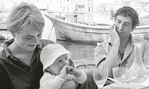 Ο Κοέν και η Μαριάν ανοίγουν την αυλαία