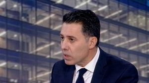 Εφοδος αστυνομικών στο σπίτι του Νίκου Μανιαδάκη