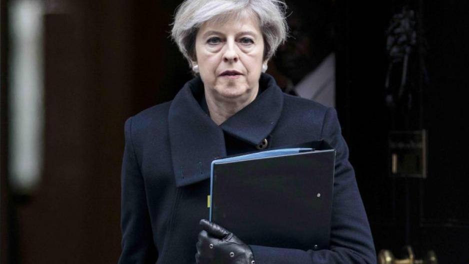 Brexit: Ανήσυχη η Μέι για «συνωμοσίες» βουλευτών
