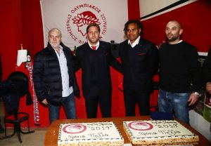 Θύρα 7 Ιωαννίνων: Κοπή πίτας με Μαρτίνς και στελέχη του Ολυμπιακού