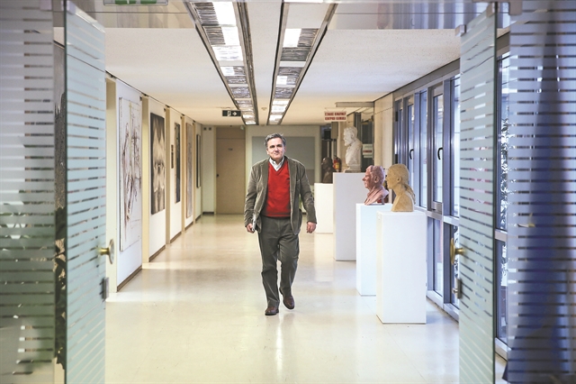 Το καφενείο και τα κόκκινα δάνεια