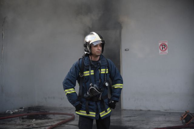 Διασωληνωμένα νοσηλεύονται 5χρονα δίδυμα μετά από πυρκαγιά στο σπίτι τους