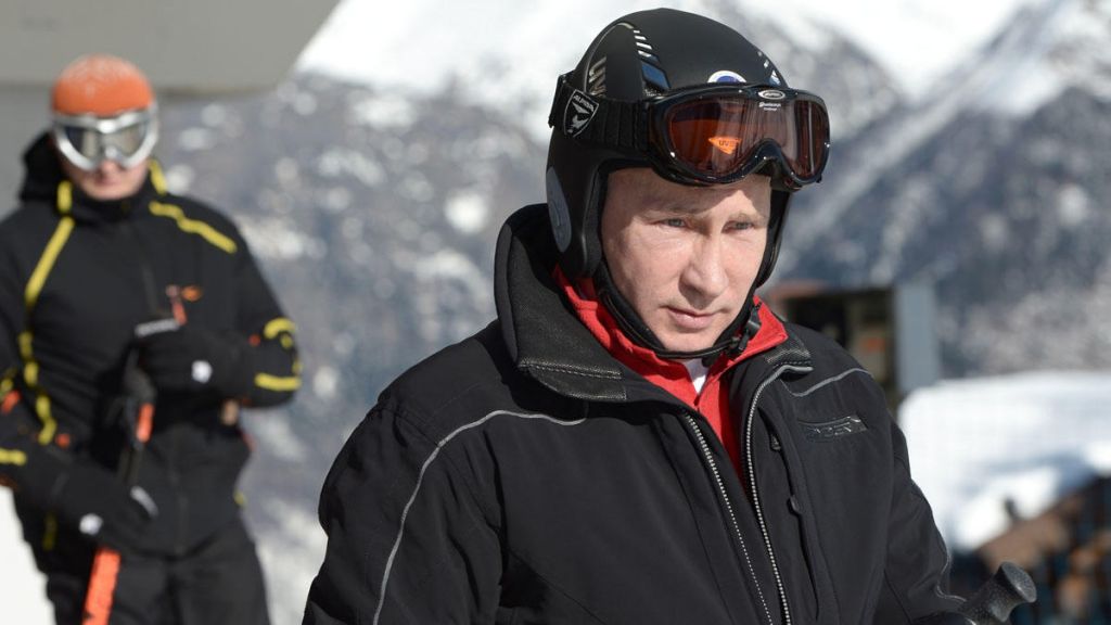 Οταν πάει για σκι χρησιμοποιεί μετρητά ο Πούτιν