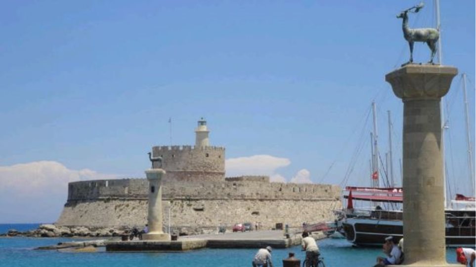 Ρόδος : Η σοκαριστική εξομολόγηση της 19χρονης που βιάστηκε