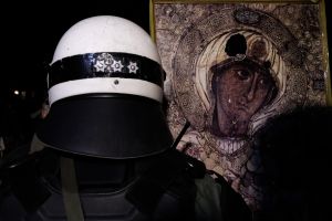 Θεσσαλονίκη: Χημικά και αποδοκιμασίες κατά Παυλόπουλου και υπουργών του ΣΥΡΙΖΑ