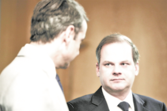 Κεντρομόλος και φυγόκεντρος