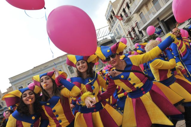 Πάτρα: Φέτος το Καρναβάλι γράφει ιστορία και ζωντανεύει αναμνήσεις