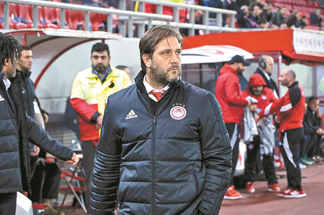 Στην εθνική οδό του… τίτλου