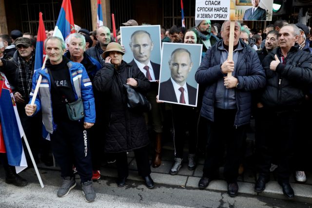 Σερβία: Με υποσχέσεις για μεγάλες επενδύσεις έφθασε ο Πούτιν