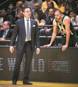 Πέμπτος προπονητής!