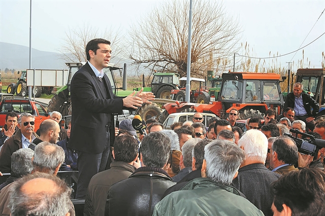 Οι αγρότες «απένειμαν» το Νομπέλ Αυταρχισμού