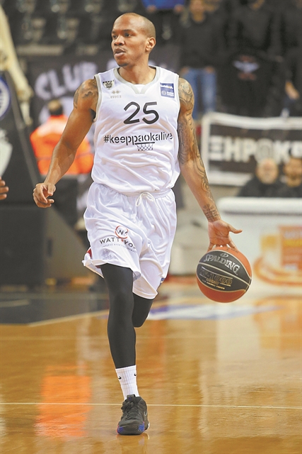 Χάτσερ, η μετεμψύχωση του… Στεφ Κάρι!